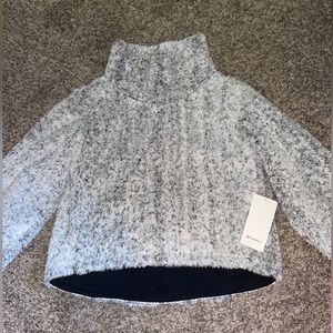 NWT Lululemon Sherpa